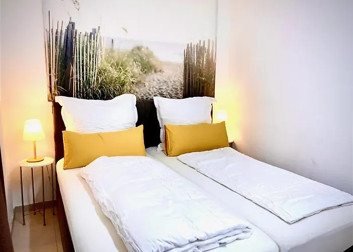 River View Near Frankfurt - 3 Rooms-4 Beds & 1 Sofa Bed -air Condition- Private Parking Appartement Hainburg